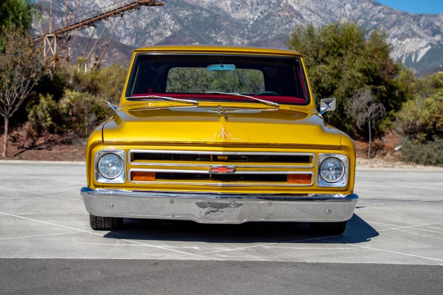  Chevrolet C10 Custom 1967 года  (фото 24 из 145)